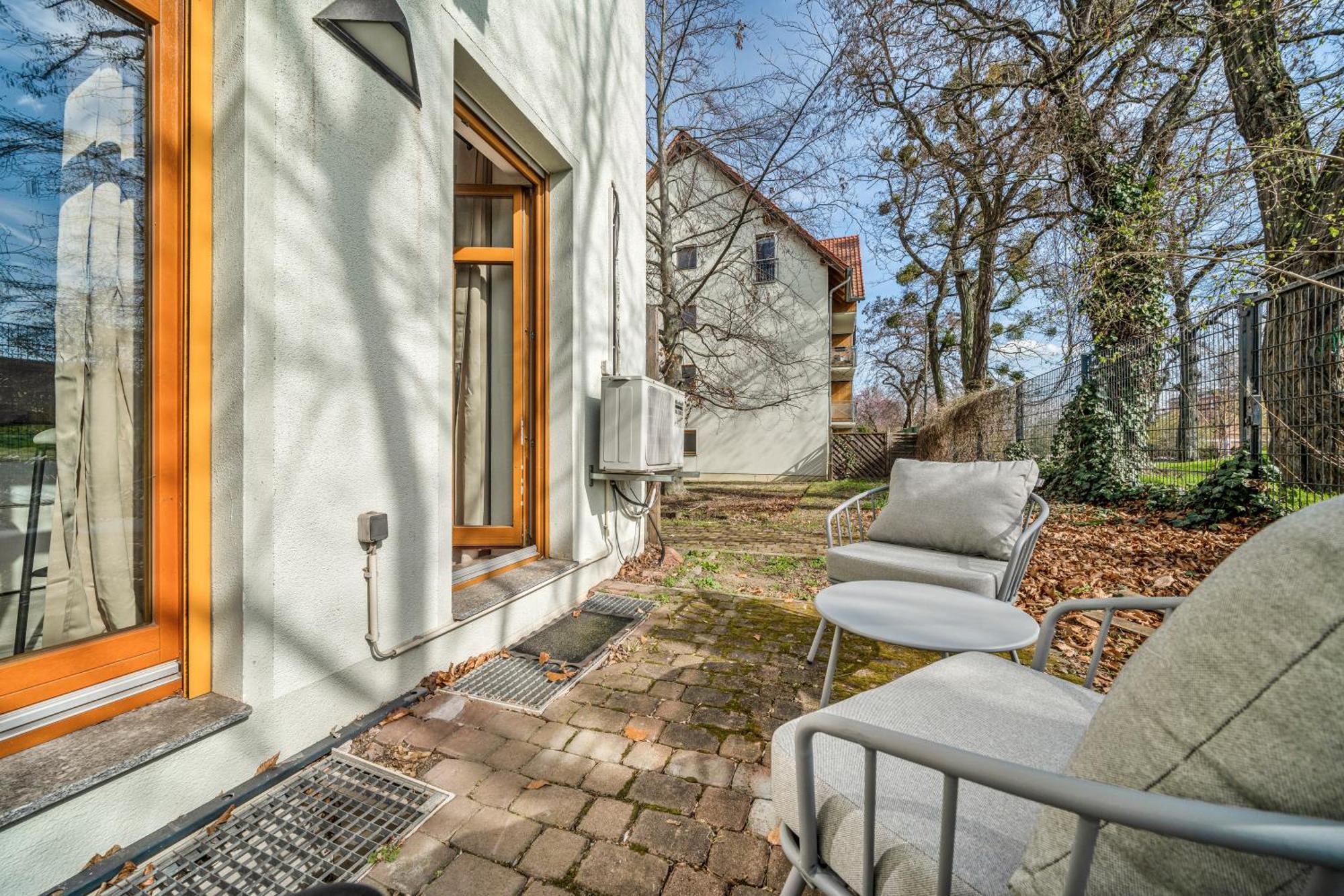 Lehastays - Apartments Buckau 16A I Kueche I Smart Tv Mit Netflix I Toller Innenhof Magdeburg Dış mekan fotoğraf